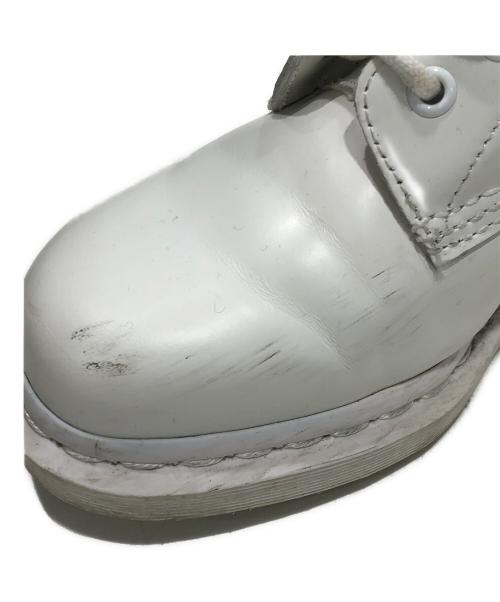 Dr.Martens（ドクターマーチン）Dr.Martens (ドクターマーチン) 8ホールブーツ ホワイト サイズ:24.5の古着・服飾アイテム
