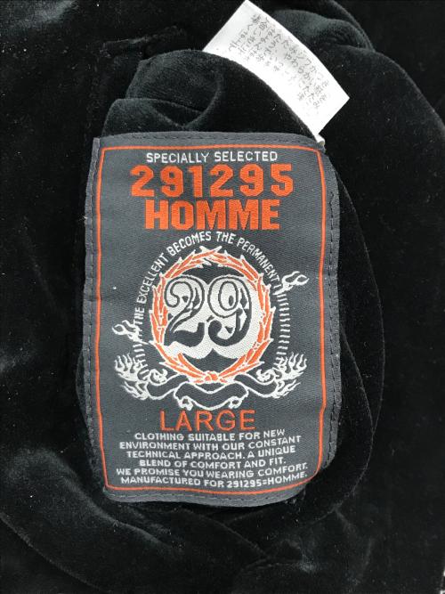 291295=HOMME（ニーキューイチニーキューゴオム）291295=HOMME (ニーキューイチニーキューゴオム) ベロアジップジャケット ブラック サイズ:Ⅲの古着・服飾アイテム