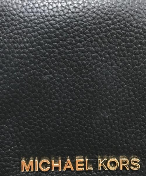 MICHAEL KORS（マイケルコース）MICHAEL KORS (マイケルコース) ショルダーバッグ ブラックの古着・服飾アイテム