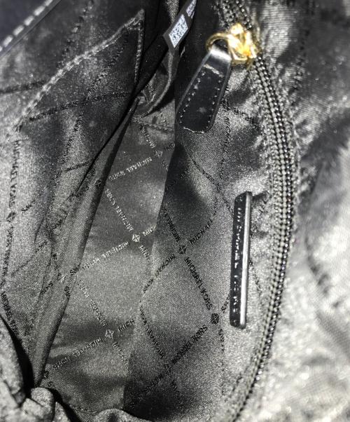 MICHAEL KORS（マイケルコース）MICHAEL KORS (マイケルコース) ショルダーバッグ ブラックの古着・服飾アイテム