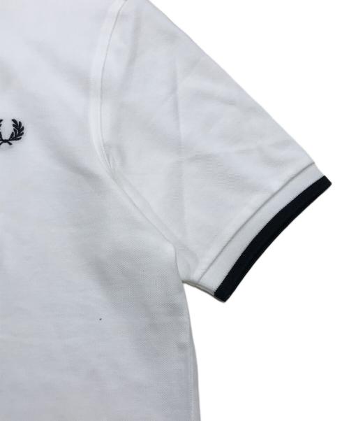 FRED PERRY（フレッドペリー）FRED PERRY (フレッドペリー) ポロシャツ ホワイト サイズ:Lの古着・服飾アイテム