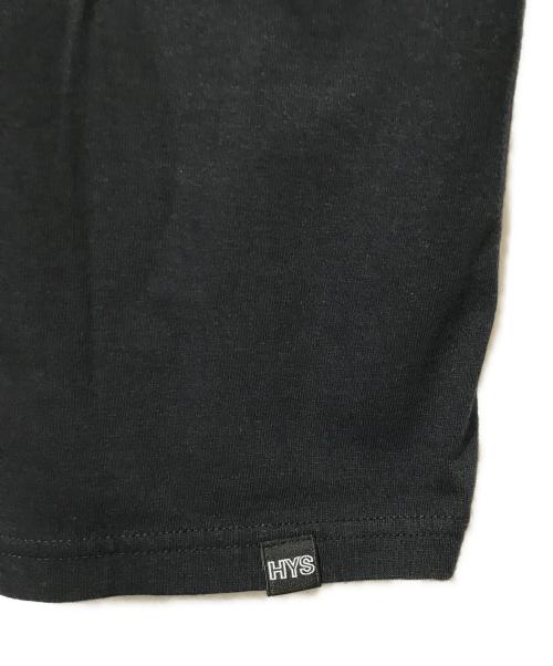 Hysteric Glamour（ヒステリックグラマー）Hysteric Glamour (ヒステリックグラマー) BAD ASS MAMA TOUR Tシャツ ブラック サイズ:L 未使用品の古着・服飾アイテム