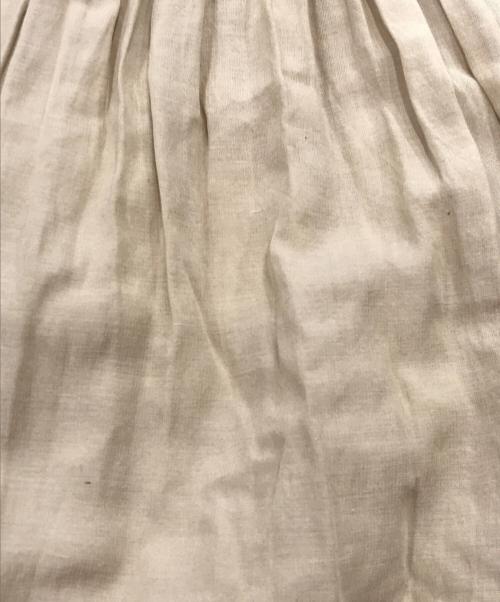 Spick and Span（スピック＆スパン）Spick and Span (スピック＆スパン) ボイルピンタックワンピース ベージュ サイズ:表記なしの古着・服飾アイテム
