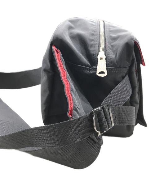 PORTER（ポーター）PORTER (ポーター) ウエストバッグ ブラックの古着・服飾アイテム