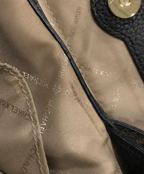 MICHAEL KORS（マイケルコース）MICHAEL KORS (マイケルコース) シグネチャーショルダーバッグ ブラウンの古着・服飾アイテム