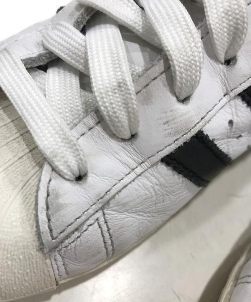 adidas（アディダス）adidas (アディダス) SUPERSTAR 82 ホワイト×ブラック サイズ:US10/UK9 1/2/FR44の古着・服飾アイテム