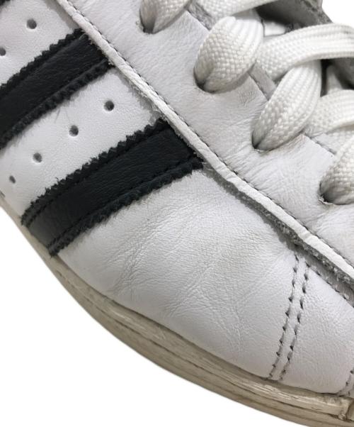adidas（アディダス）adidas (アディダス) SUPERSTAR 82 ホワイト×ブラック サイズ:US10/UK9 1/2/FR44の古着・服飾アイテム