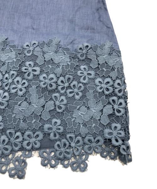 BEARDSLEY（ビアズリー）BEARDSLEY (ビアズリー) 裾レースリネンブラウス ブルー サイズ:Freeの古着・服飾アイテム