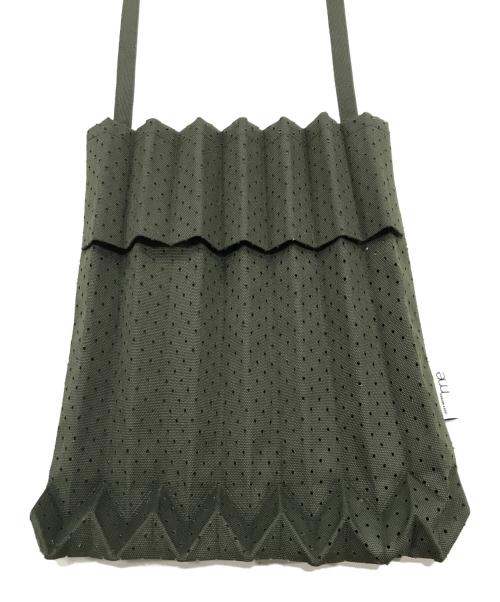 me ISSEY MIYAKE（ミーイッセイ ミヤケ）me ISSEY MIYAKE (ミーイッセイ ミヤケ) トランクプリーツバッグ オリーブの古着・服飾アイテム