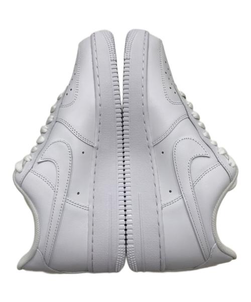 NIKE（ナイキ）NIKE (ナイキ) ローカットスニーカー ホワイト サイズ:26.5の古着・服飾アイテム