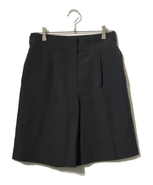 loin.（ロワン）loin. (ロワン) ミドルタックパンツ/ハーフパンツ ブラック サイズ:36の古着・服飾アイテム