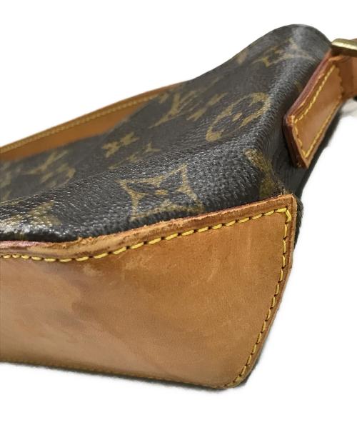 LOUIS VUITTON（ルイ ヴィトン）LOUIS VUITTON (ルイ ヴィトン) ショルダーポーチ ブラウンの古着・服飾アイテム