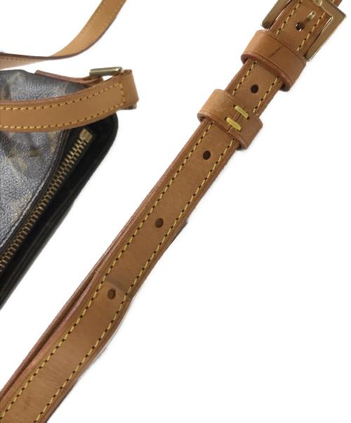 LOUIS VUITTON（ルイ ヴィトン）LOUIS VUITTON (ルイ ヴィトン) ショルダーポーチ ブラウンの古着・服飾アイテム