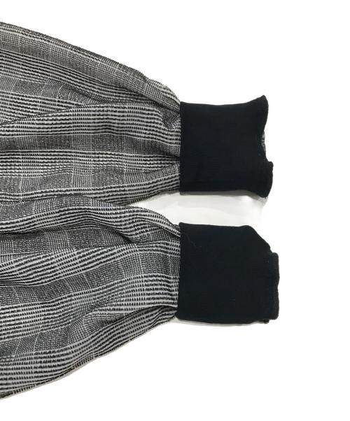 BEARDSLEY（ビアズリー）BEARDSLEY (ビアズリー) チェック柄シアートップス グレー サイズ:freeの古着・服飾アイテム