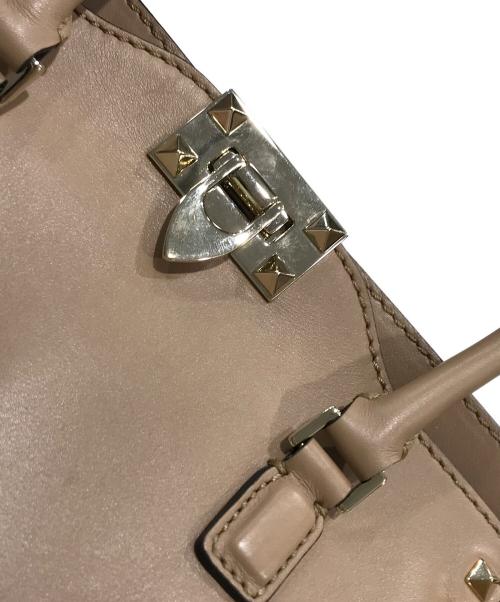 VALENTINO GARAVANI（ヴァレンティノ・ガラヴァーニ）VALENTINO GARAVANI (ヴァレンティノ・ガラヴァーニ) 2WAYレザートートバッグ ベージュの古着・服飾アイテム
