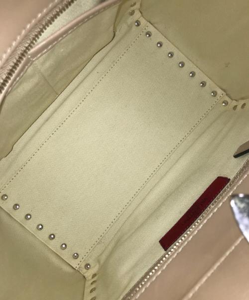 VALENTINO GARAVANI（ヴァレンティノ・ガラヴァーニ）VALENTINO GARAVANI (ヴァレンティノ・ガラヴァーニ) 2WAYレザートートバッグ ベージュの古着・服飾アイテム