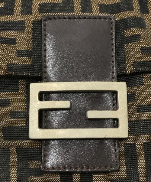 FENDI（フェンディ）FENDI (フェンディ) マンマバケットショルダーバッグ ブラウンの古着・服飾アイテム