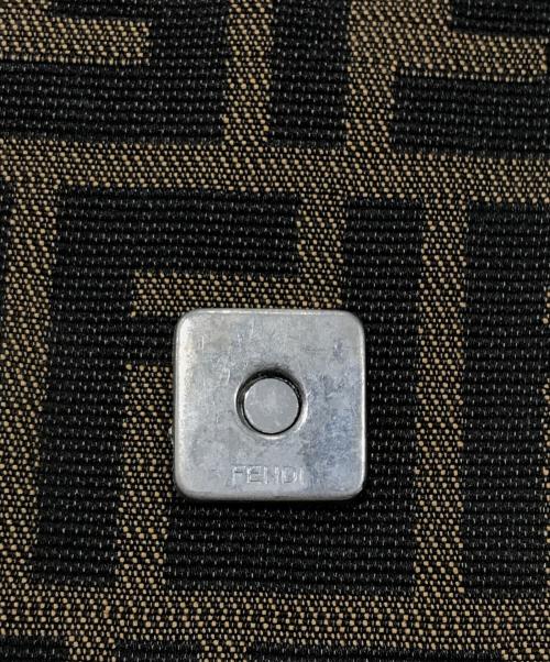 FENDI（フェンディ）FENDI (フェンディ) マンマバケットショルダーバッグ ブラウンの古着・服飾アイテム