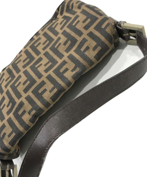 FENDI（フェンディ）FENDI (フェンディ) マンマバケットショルダーバッグ ブラウンの古着・服飾アイテム