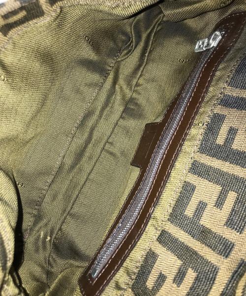 FENDI（フェンディ）FENDI (フェンディ) マンマバケットショルダーバッグ ブラウンの古着・服飾アイテム