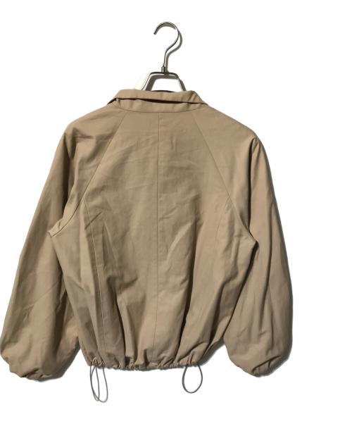 La boutique BonBon（ラブティックボンボン）La boutique BonBon (ラブティックボンボン) ショートブルゾン ベージュ サイズ:Freeの古着・服飾アイテム