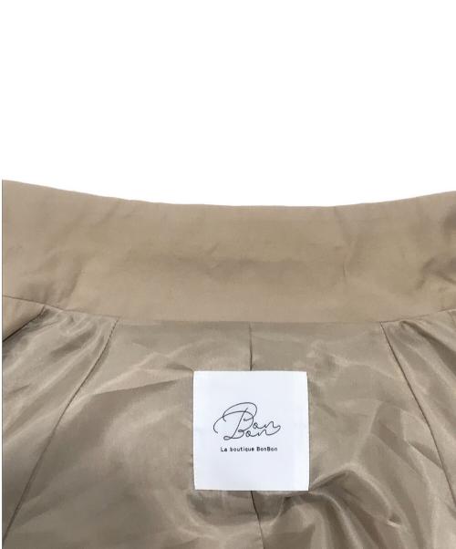 La boutique BonBon（ラブティックボンボン）La boutique BonBon (ラブティックボンボン) ショートブルゾン ベージュ サイズ:Freeの古着・服飾アイテム