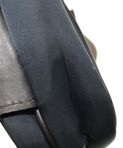 BURBERRY BLACK LABEL（バーバリーブラックレーベル）BURBERRY BLACK LABEL (バーバリーブラックレーベル) ウエストバッグ ネイビー×ブラウンの古着・服飾アイテム