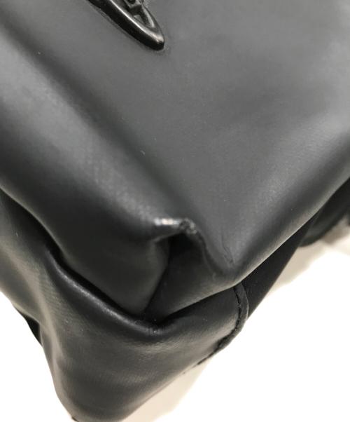 Vivienne Westwood（ヴィヴィアンウエストウッド）Vivienne Westwood (ヴィヴィアンウエストウッド) ショルダーバッグ ブラックの古着・服飾アイテム