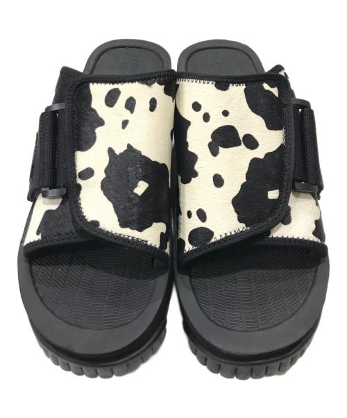 shaka（シャカ）shaka (シャカ) X-PACKER PLATFORM COWHAIR ブラック×ホワイト サイズ:US7/UK6/EU40の古着・服飾アイテム