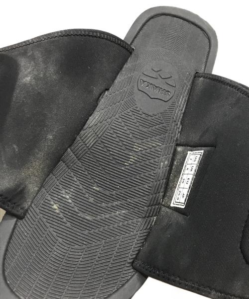 shaka（シャカ）shaka (シャカ) X-PACKER PLATFORM COWHAIR ブラック×ホワイト サイズ:US7/UK6/EU40の古着・服飾アイテム