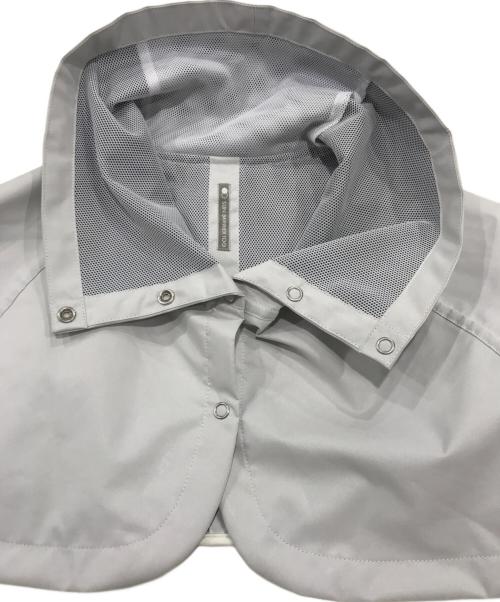 SUN BARRIER 100（サンバリア100）SUN BARRIER 100 (サンバリア100) ショートジャケット グレー サイズ:記載なしの古着・服飾アイテム