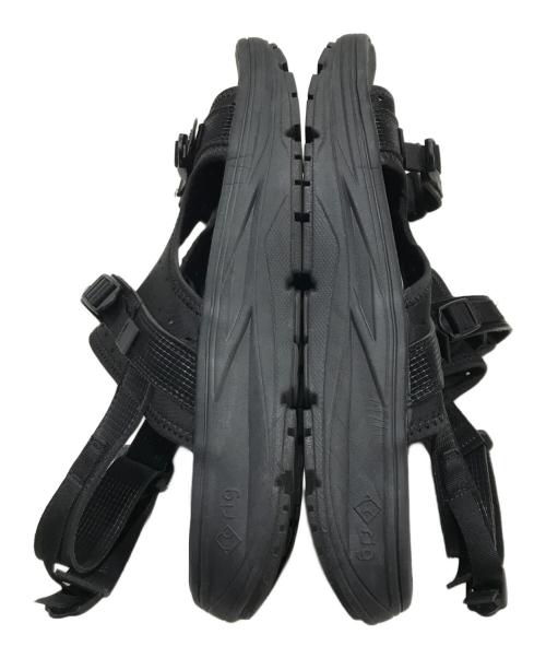 WHITE MOUNTAINEERING（ホワイトマウンテ二アニング）WHITE MOUNTAINEERING (ホワイトマウンテ二アニング) ring footwear コラボリカバリーサンダル ブラック サイズ:US10/UK9/EU44の古着・服飾アイテム