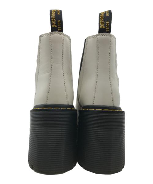Dr.Martens（ドクターマーチン）Dr.Martens (ドクターマーチン) チェルシーブーツ ホワイト サイズ:UK5の古着・服飾アイテム
