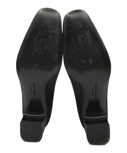 Salvatore Ferragamo（サルヴァトーレ フェラガモ）Salvatore Ferragamo (サルヴァトーレ フェラガモ) ヒールパンプス ブラック サイズ:6 １/2の古着・服飾アイテム