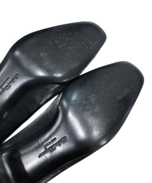 Salvatore Ferragamo（サルヴァトーレ フェラガモ）Salvatore Ferragamo (サルヴァトーレ フェラガモ) ヒールパンプス ブラック サイズ:6 １/2の古着・服飾アイテム