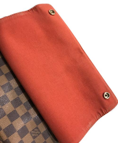 LOUIS VUITTON（ルイ ヴィトン）LOUIS VUITTON (ルイ ヴィトン) ショルダーバッグ ブラウンの古着・服飾アイテム