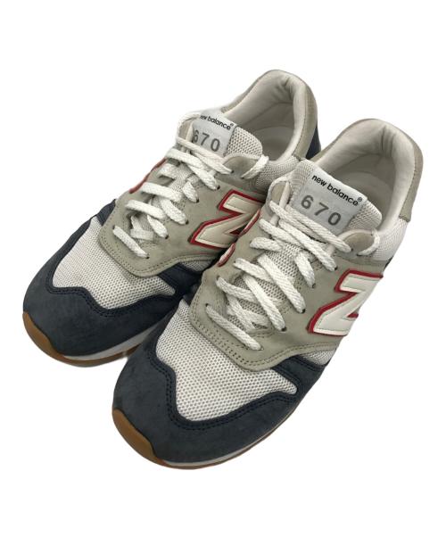 NEW BALANCE（ニューバランス）NEW BALANCE (ニューバランス) ローカットスニーカー ホワイト×ネイビー サイズ:9 1/2の古着・服飾アイテム