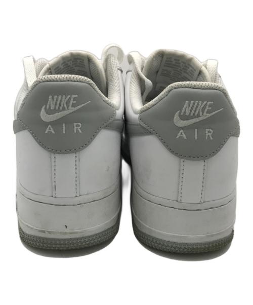 NIKE（ナイキ）NIKE (ナイキ) エア フォース 1 '07 ホワイト サイズ:27.0の古着・服飾アイテム
