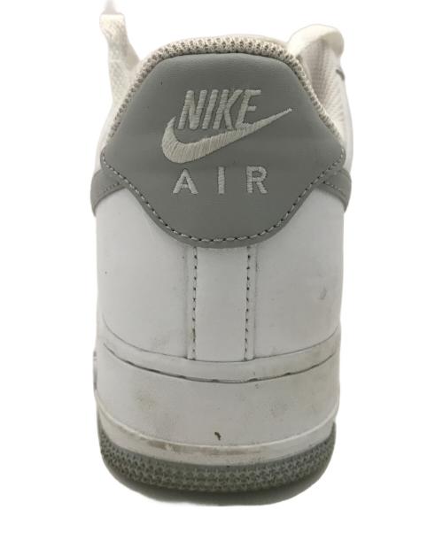 NIKE（ナイキ）NIKE (ナイキ) エア フォース 1 '07 ホワイト サイズ:27.0の古着・服飾アイテム