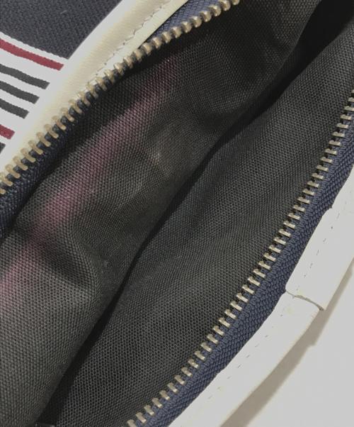 BURBERRY BLACK LABEL（バーバリーブラックレーベル）BURBERRY BLACK LABEL (バーバリーブラックレーベル) ショルダーバッグ ネイビーの古着・服飾アイテム