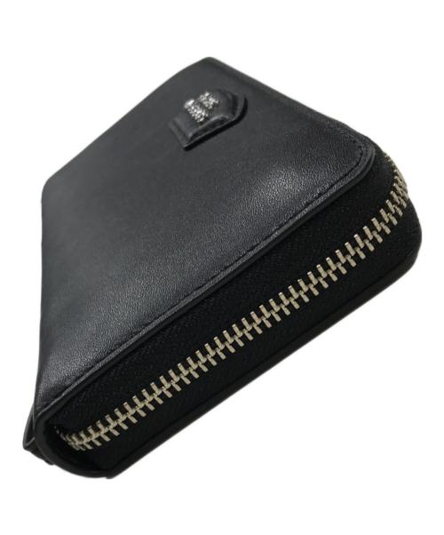 MARC JACOBS（マークジェイコブス）MARC JACOBS (マークジェイコブス) 長財布ラウンドファスナー ブラックの古着・服飾アイテム