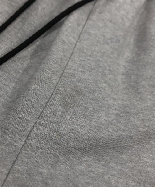 BORNTOWIN（ボーントゥウィン）BORNTOWIN (ボーントゥウィン) BIG CHROME B LOGO TRACK LINE WIDE PANTS グレー サイズ:1の古着・服飾アイテム