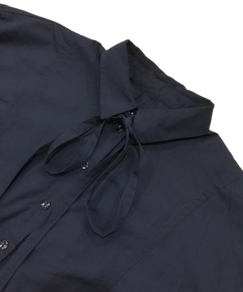 CADUNE（カデュネ）CADUNE (カデュネ) ボウ付きシャツチュニック/リボンシャツ/ブラウス ネイビー サイズ:38の古着・服飾アイテム