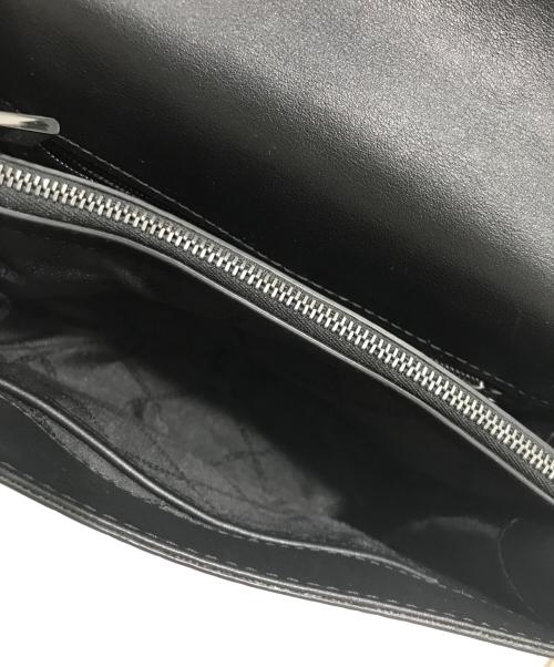 MICHAEL KORS（マイケルコース）MICHAEL KORS (マイケルコース) Whitney Large Newsprint Logo Leather Convertible Shoulder Bag ブラック×グリーンの古着・服飾アイテム