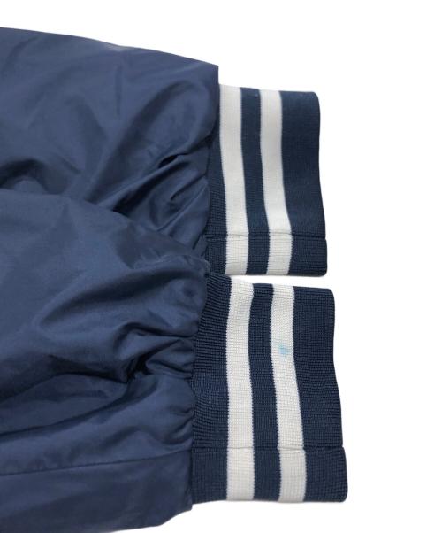 CarHartt（カーハート）CarHartt (カーハート) GOODENOUGH スタジャン ネイビー サイズ:記載不明の古着・服飾アイテム