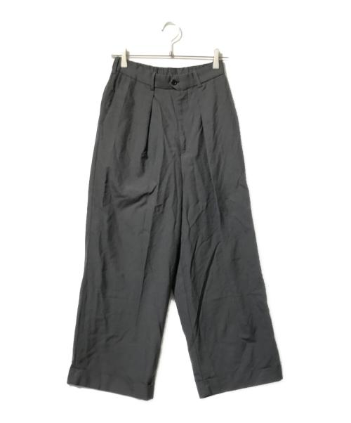 MARKAWARE（マーカウェア）MARKAWARE (マーカウェア) PLEATED WIDE TROUSERS/スラックス グレー サイズ:1の古着・服飾アイテム