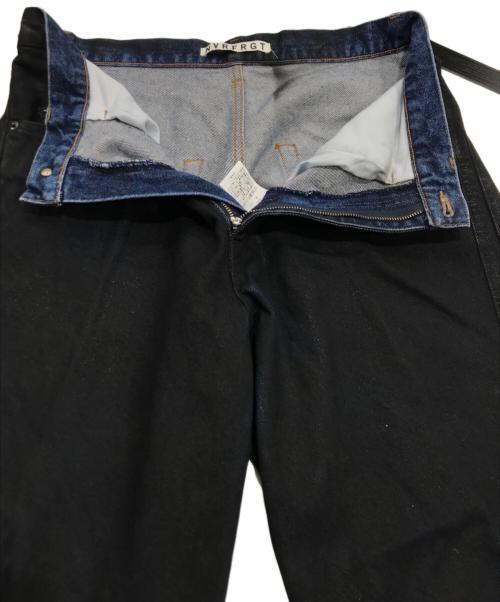 NVRFRGT（ネヴァーフォーゲット）NVRFRGT (ネヴァーフォーゲット) COATING 3D TWISTED WIDE LEG JEANS インディゴ サイズ:2の古着・服飾アイテム