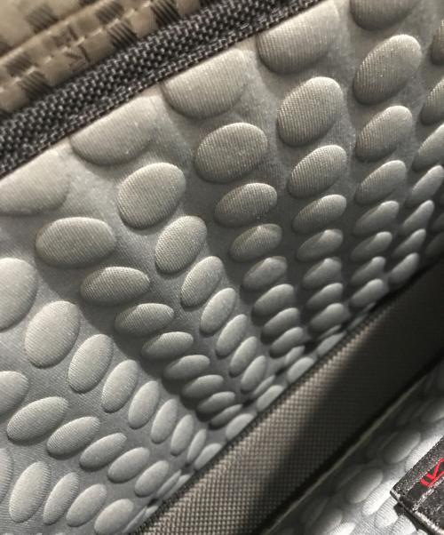 TUMI（トゥミ）TUMI (トゥミ) ナイロンブリーフケース ブラックの古着・服飾アイテム