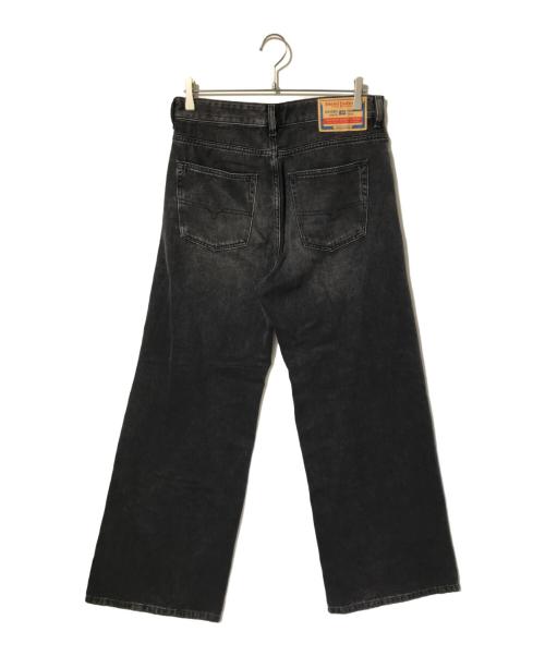 DIESEL（ディーゼル）DIESEL (ディーゼル) RELAXED D-RISE/デニム/ジーンズ/ブラックデニム ブラック サイズ:28/30の古着・服飾アイテム