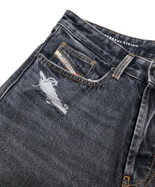 DIESEL（ディーゼル）DIESEL (ディーゼル) RELAXED D-RISE/デニム/ジーンズ\ダメージジーンズ ブラック サイズ:28/30の古着・服飾アイテム